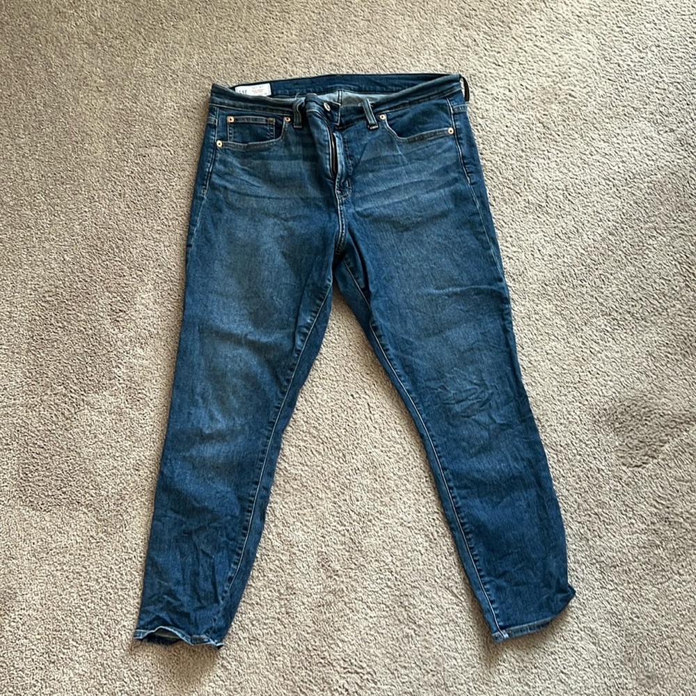 Gap Jeans